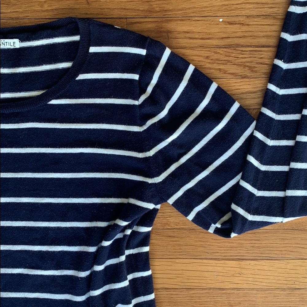 JCREW - Sweater - Picture 2 of 3